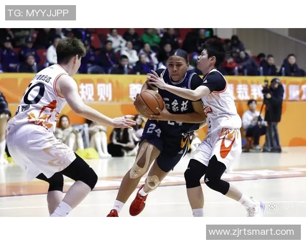 福建篮球明星闪耀赛场展现激情与实力的传奇之路