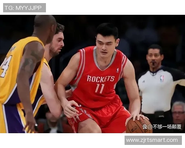 中国明星与篮球明星的亲密互动揭秘背后的友谊与合作故事